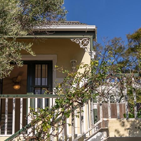 Mediterranean Villa Guesthouse 케이프타운 외부 사진