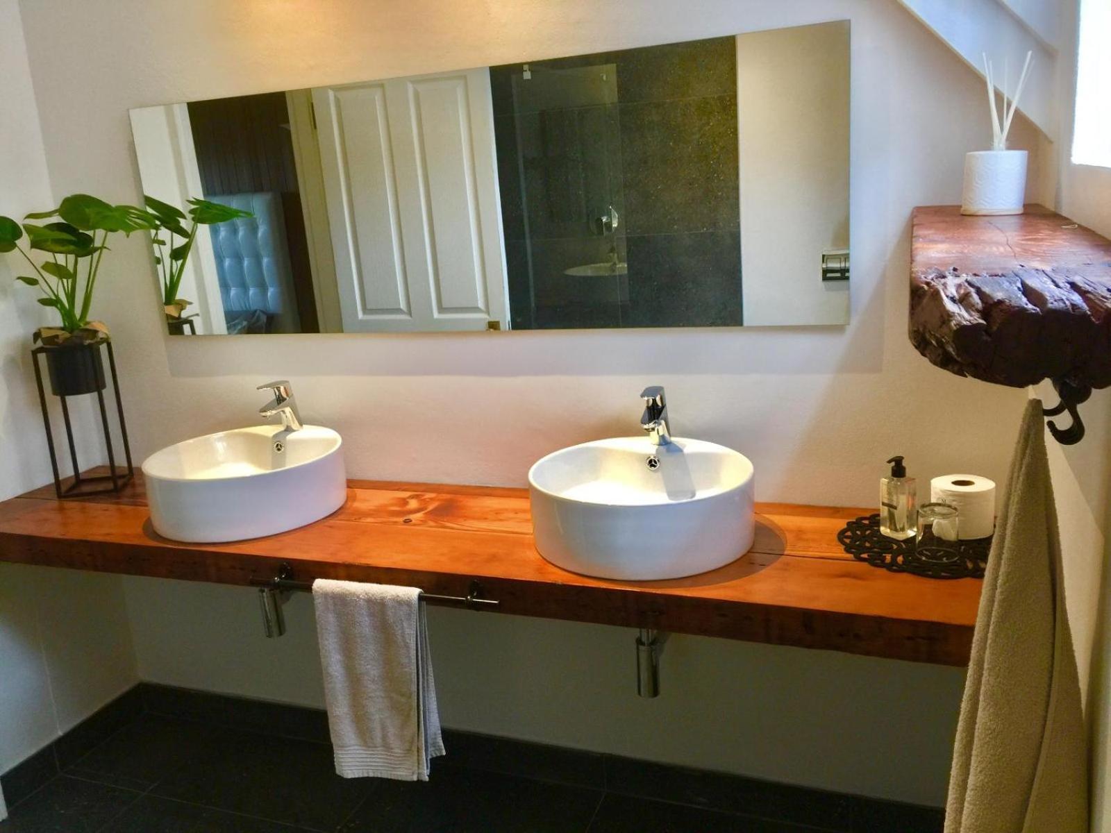 Mediterranean Villa Guesthouse 케이프타운 객실 사진